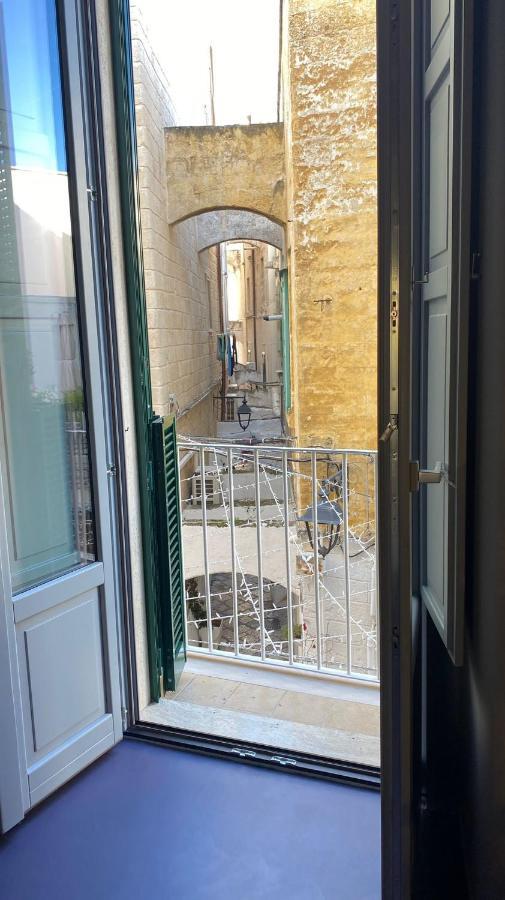 Matu Vacanze D'Arte Apartment Monopoli Bagian luar foto